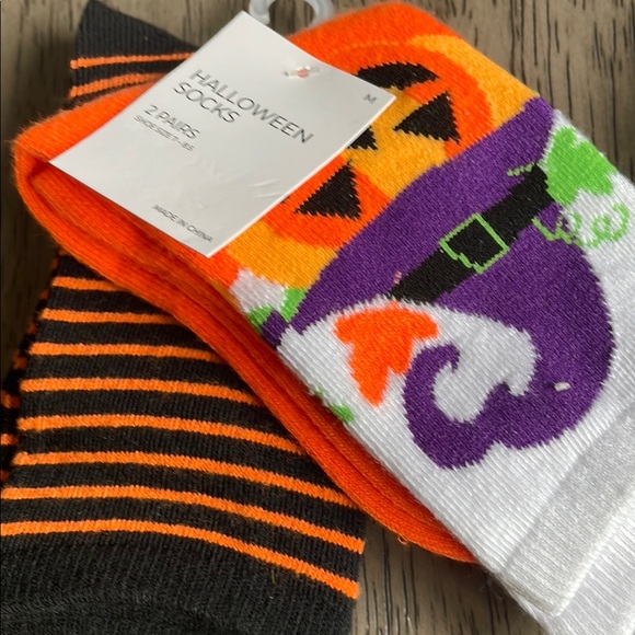 Kid’s Halloween Themed Socks Set - Four 2 Packs - Picture 6 of 11